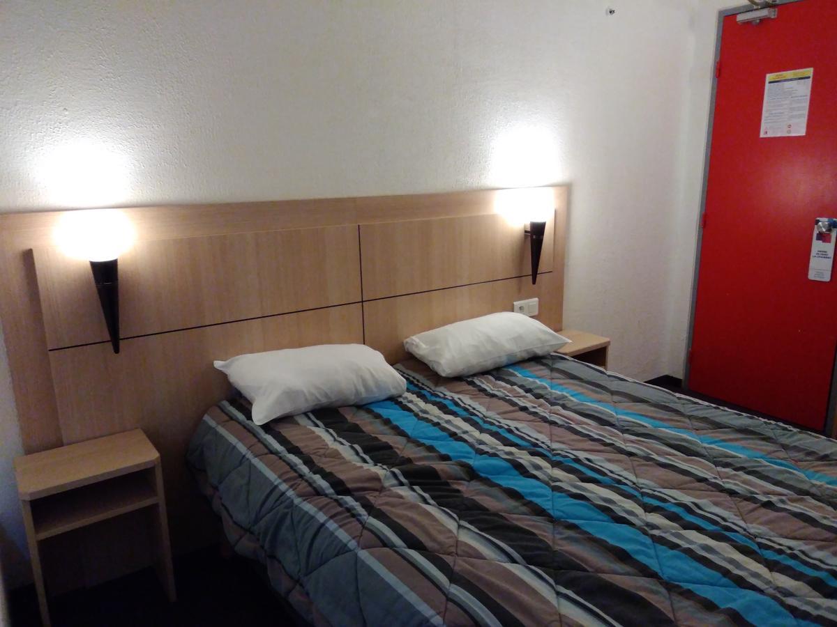Hotel Class'Eco Courcouronnes Ngoại thất bức ảnh