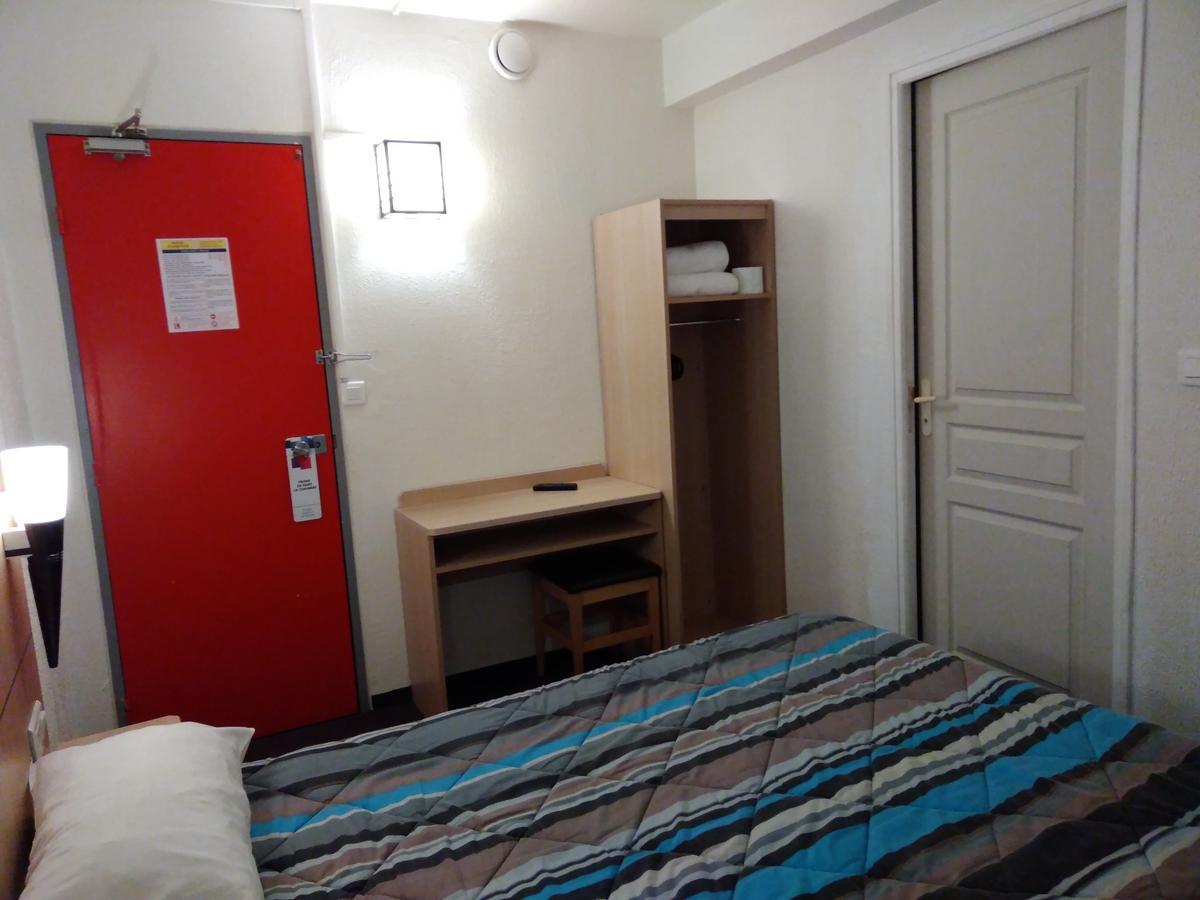 Hotel Class'Eco Courcouronnes Ngoại thất bức ảnh